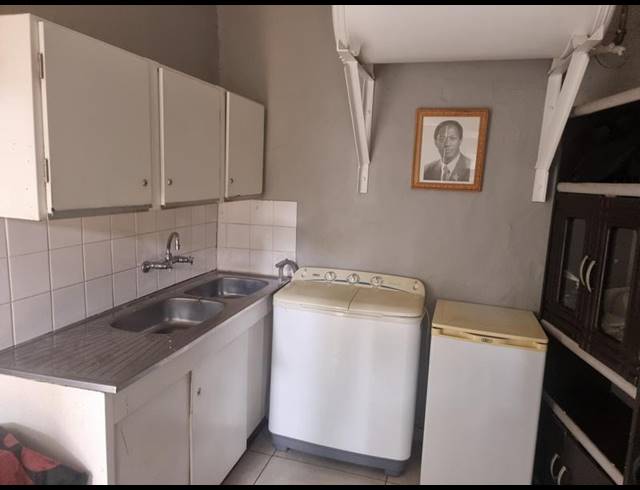 1 BEDROOM PROPERTY TO RENT IN NORWOOD
